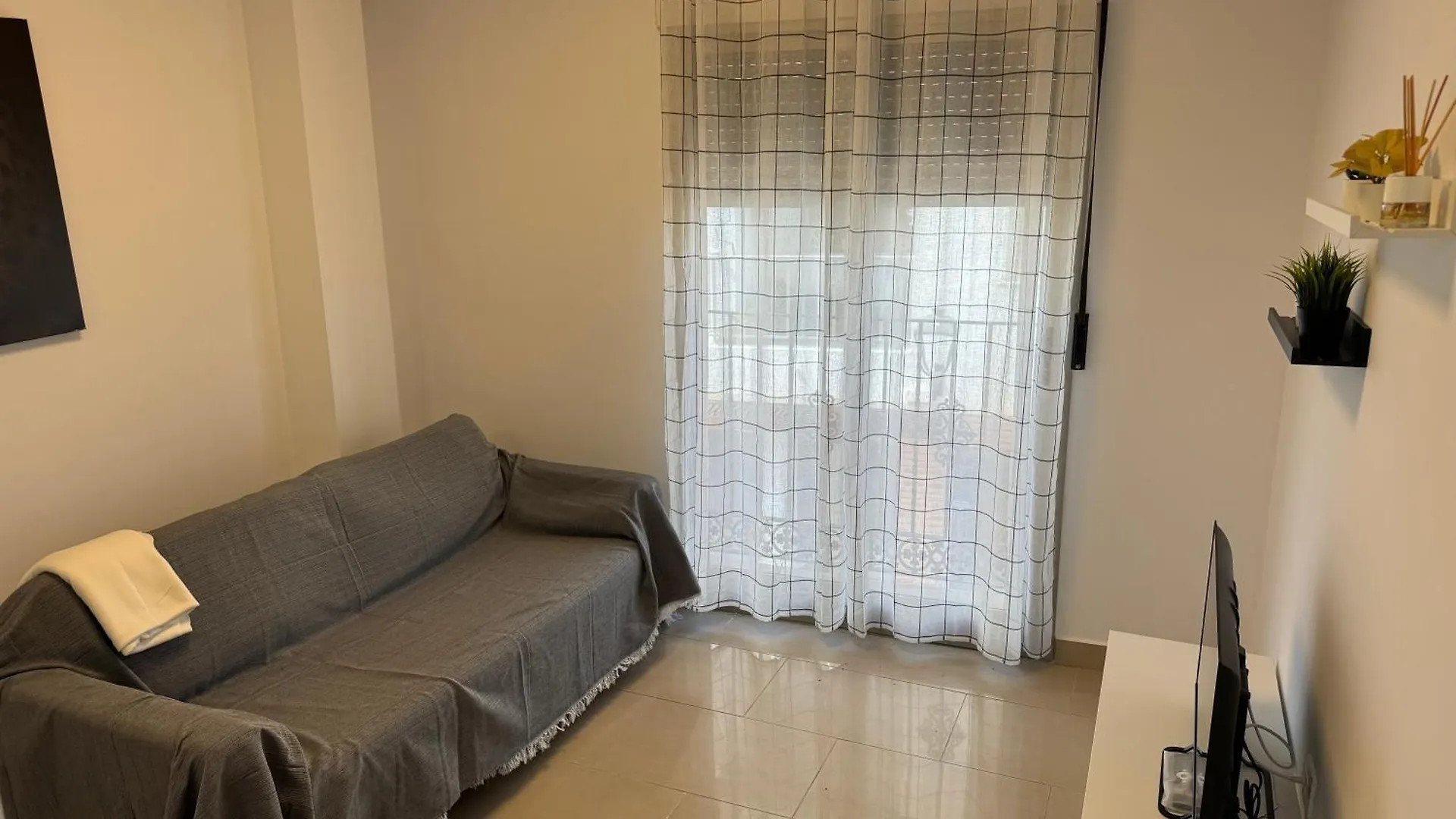Precioso Y Luminoso Apartamento Junto Al Mar Y Playa En Garrucha 1B
